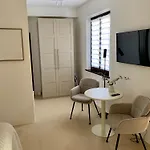Bed & Breakfast Residenza Marrone