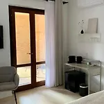 Residenza Marrone Bed & Breakfast
