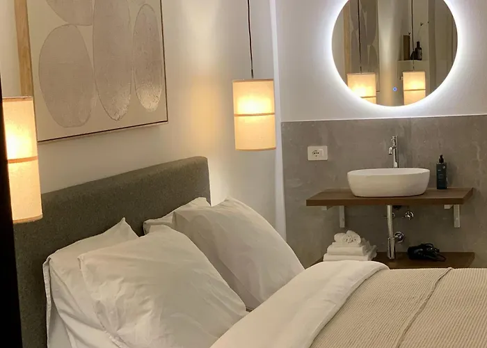 Residenza Marrone Bed & Breakfast 4*