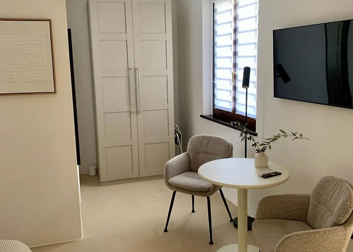 Alojamento de Acomodação e Pequeno-almoço Residenza Marrone